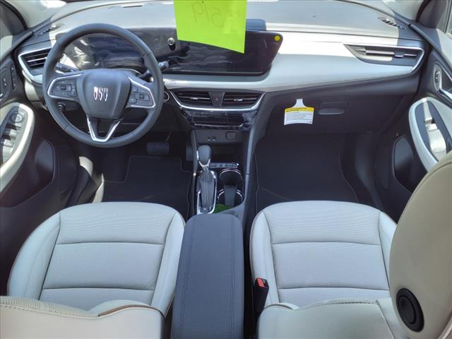Vehicle image 9 of 10