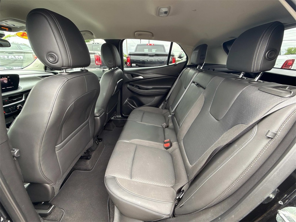 Vehicle image 15 of 31