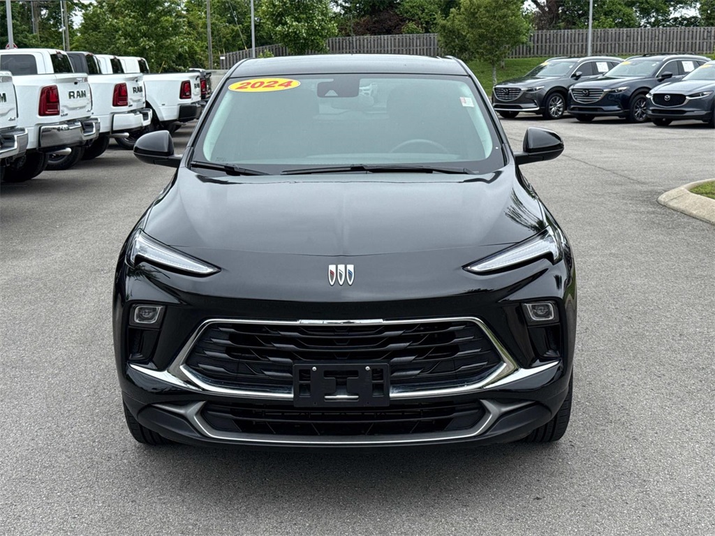 Vehicle image 2 of 31
