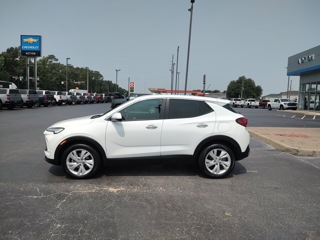 Vehicle image 5 of 26