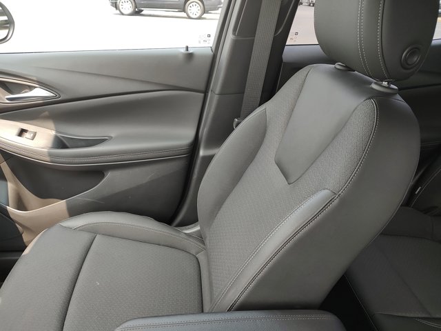 Vehicle image 24 of 26
