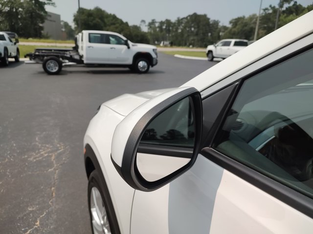 Vehicle image 10 of 26