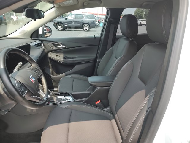 Vehicle image 11 of 26