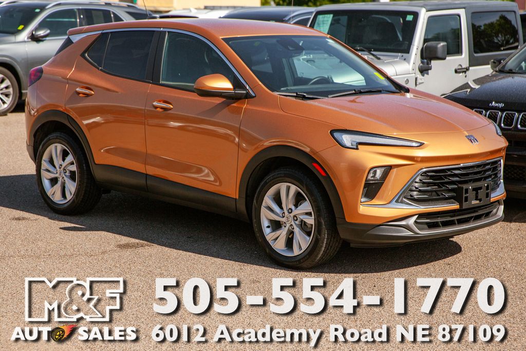 2024 Buick Encore GX Preferred Image 3 of 16