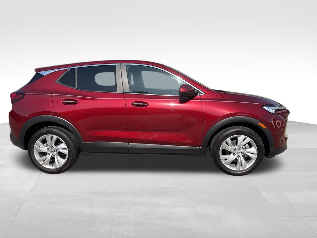 Vehicle image 8 of 16