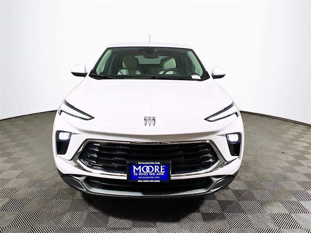 Vehicle image 2 of 35