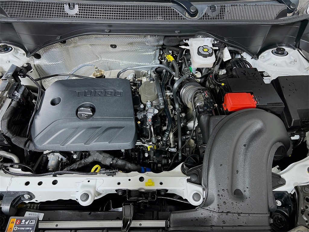 Vehicle image 27 of 35