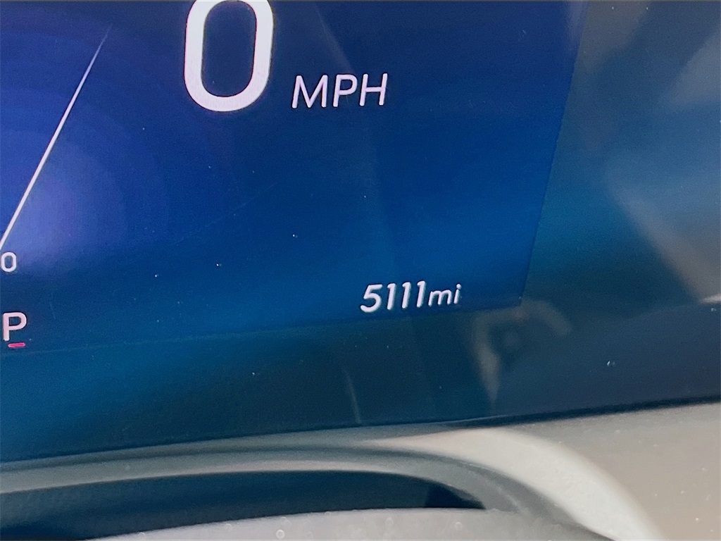 Vehicle image 12 of 35
