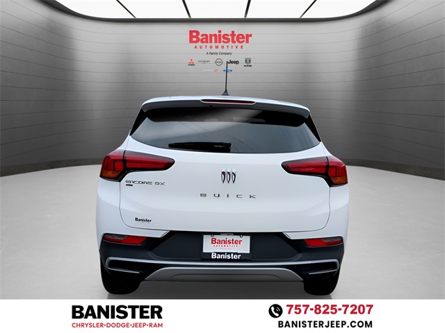 Vehicle image 6 of 24