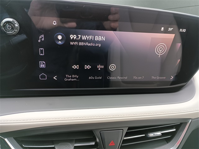 Vehicle image 16 of 24