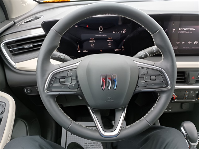 Vehicle image 13 of 24