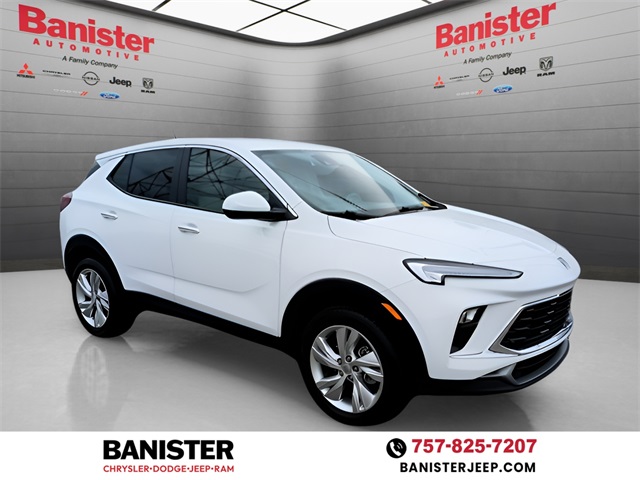 Vehicle image 3 of 24