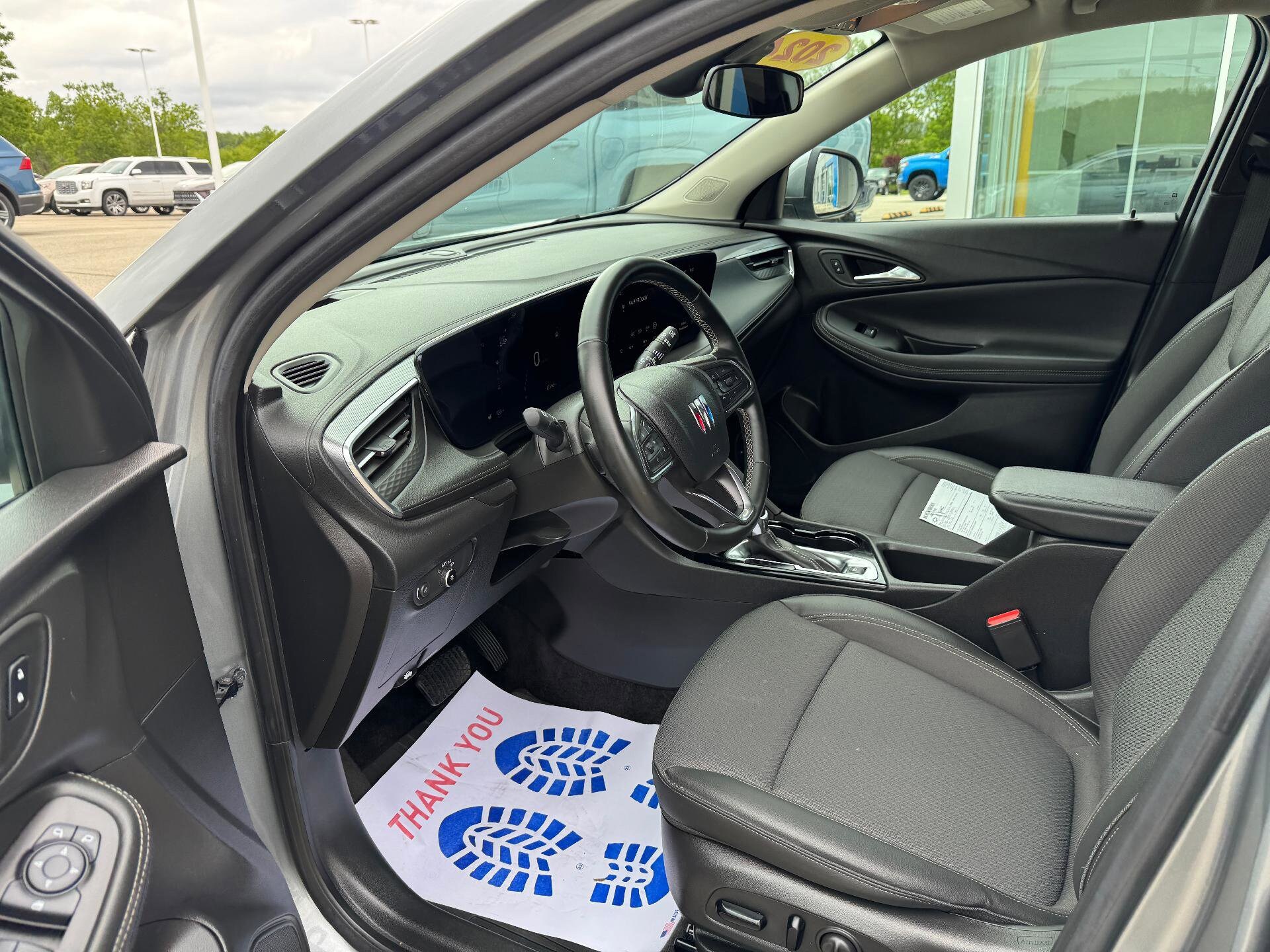 Vehicle image 15 of 30