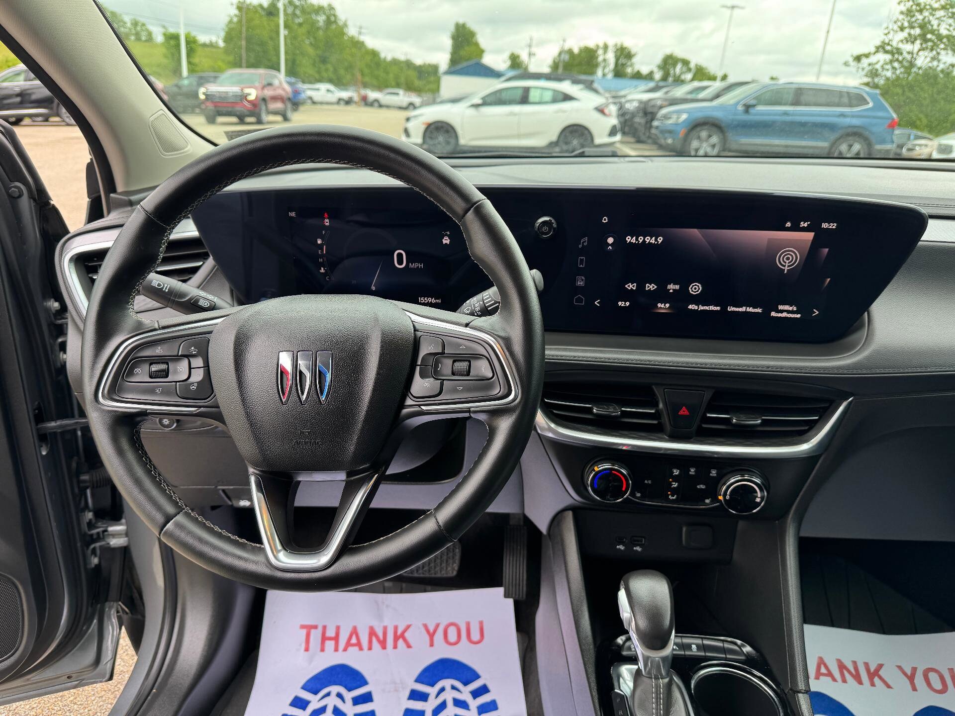 Vehicle image 17 of 30