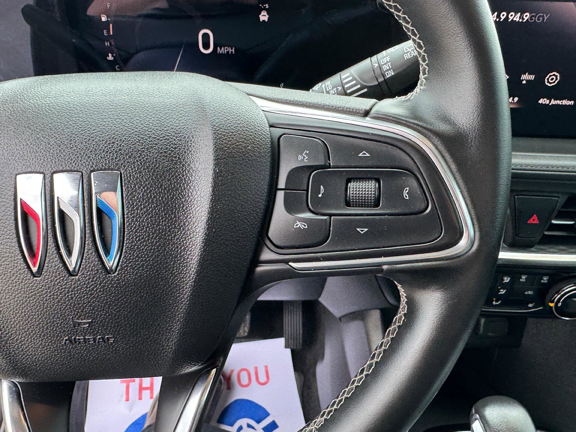 Vehicle image 21 of 30