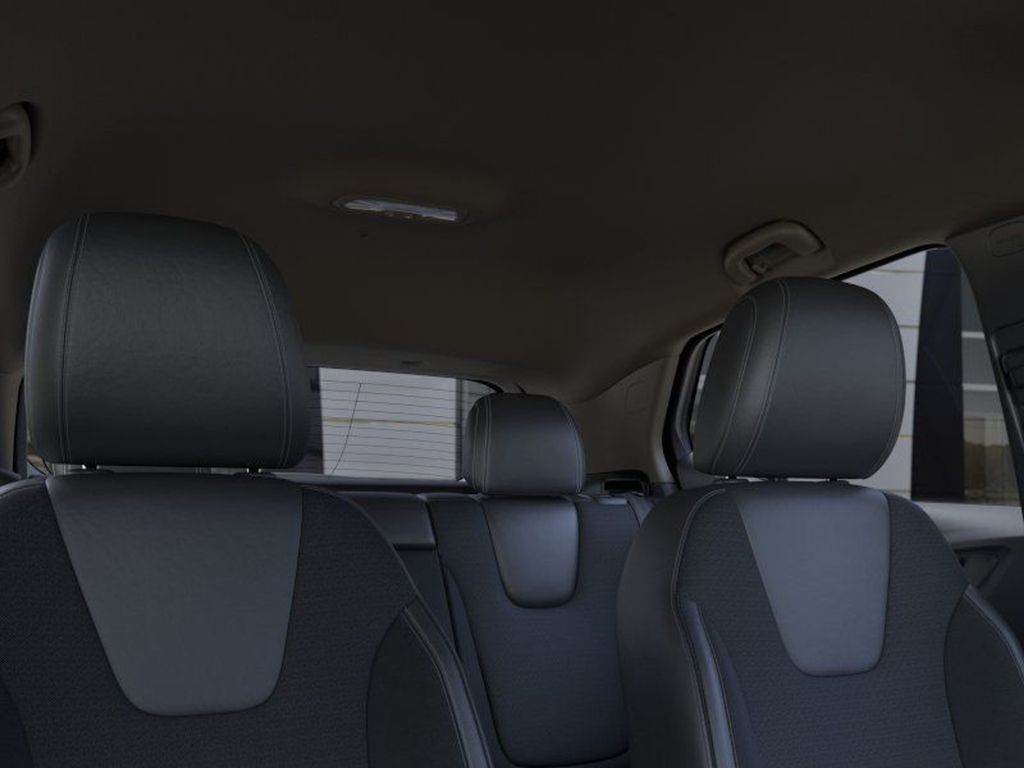Vehicle image 24 of 25