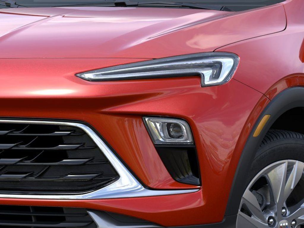 Vehicle image 10 of 25