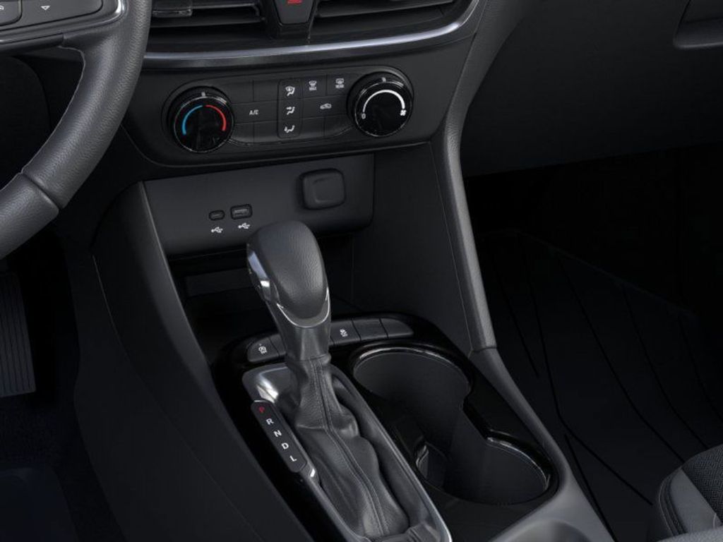 Vehicle image 23 of 25