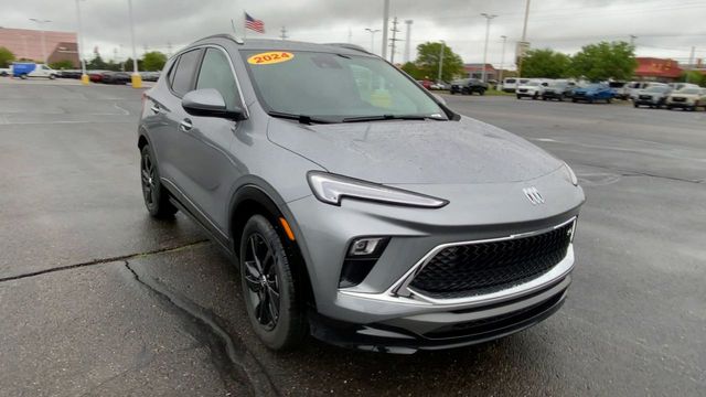 Vehicle image 5 of 33