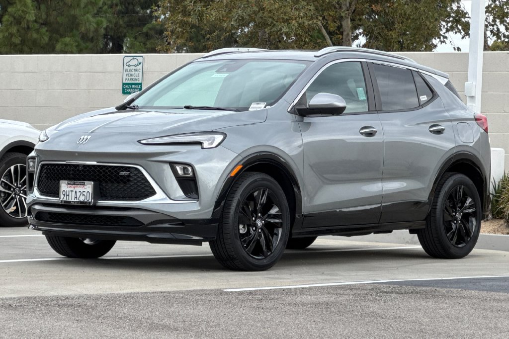 2024 Buick Encore GX Sport Touring Image 1 of 37