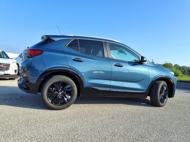 2024 Buick Encore GX Sport Touring Image 2 of 36