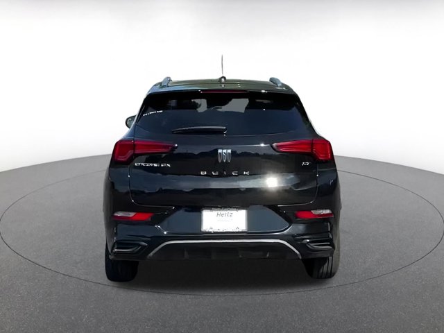 Vehicle image 10 of 42