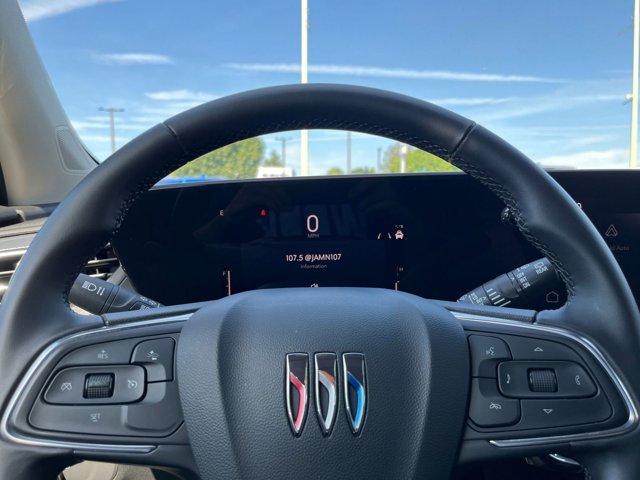 Vehicle image 24 of 42
