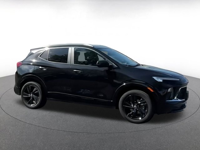 Vehicle image 4 of 42