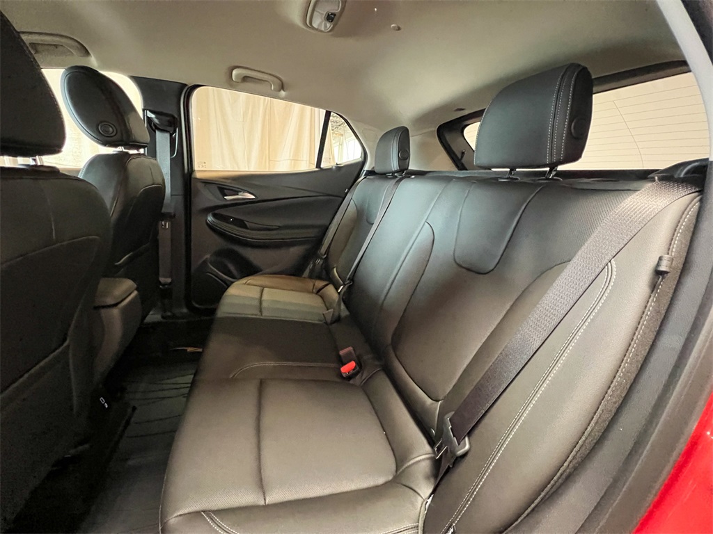 Vehicle image 16 of 43