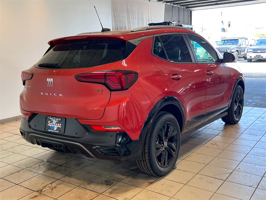 Vehicle image 7 of 43