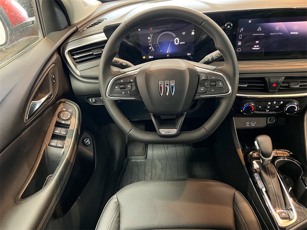 Vehicle image 27 of 43