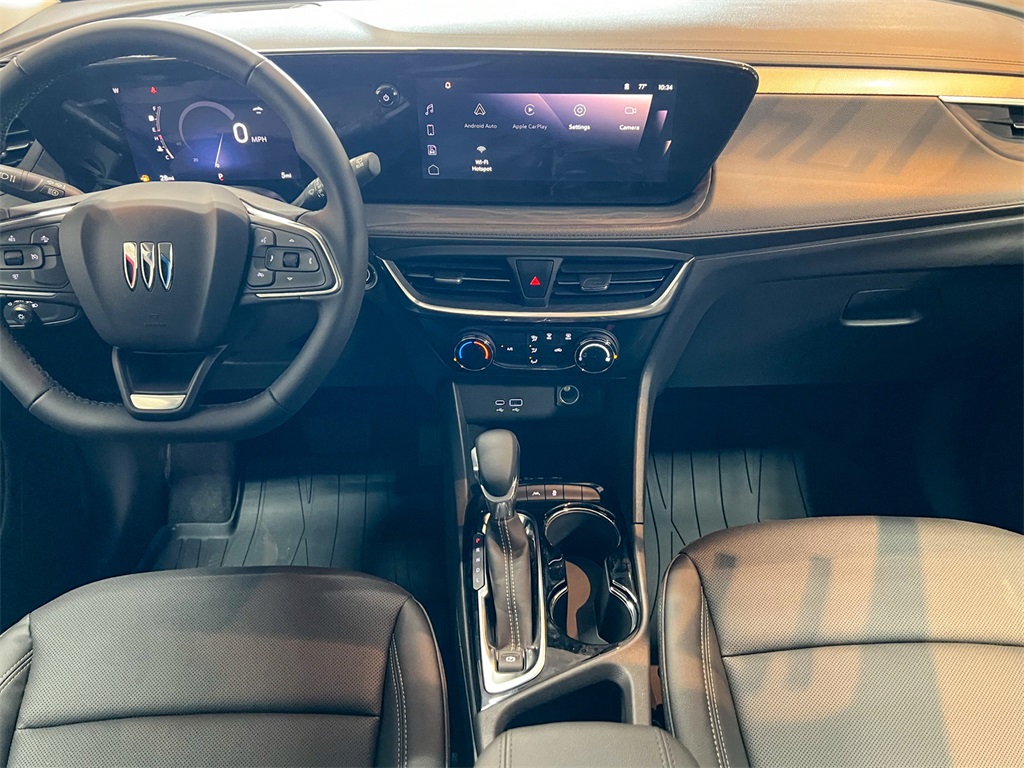 Vehicle image 23 of 43