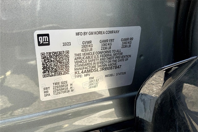 Vehicle image 29 of 33