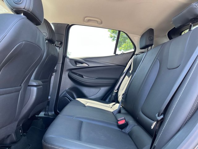 Vehicle image 18 of 42