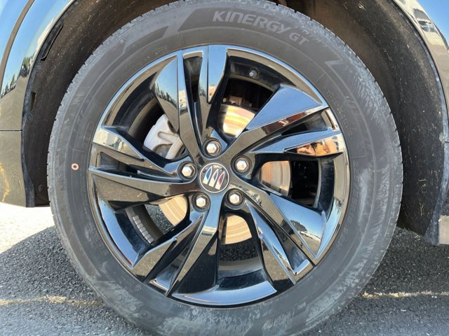 Vehicle image 15 of 42