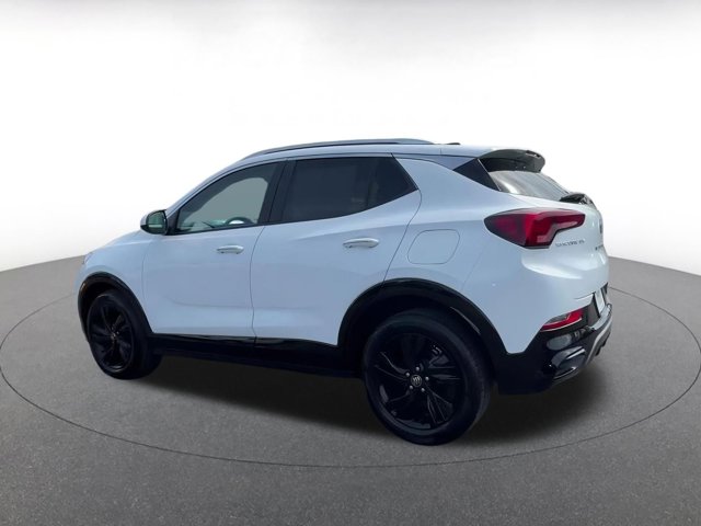 Vehicle image 11 of 46
