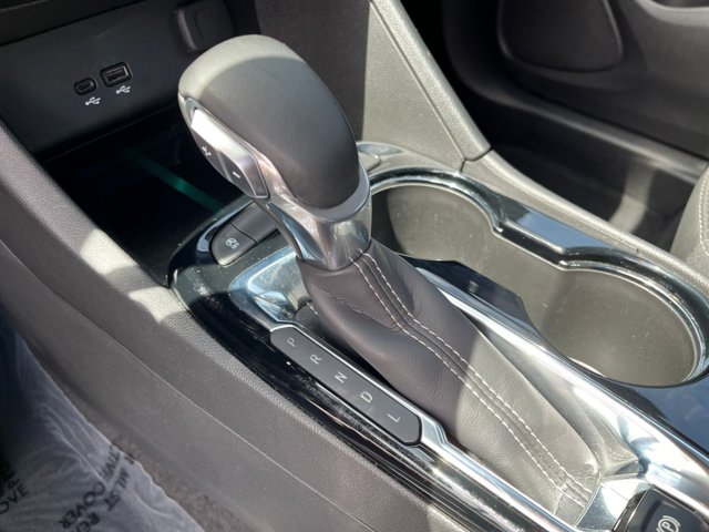 Vehicle image 41 of 46