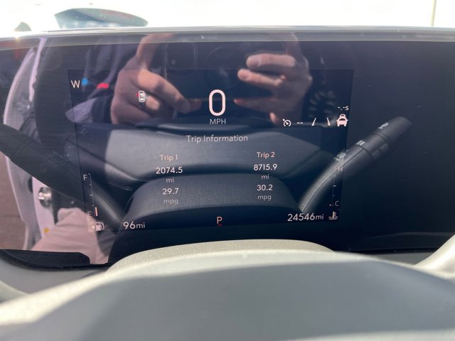Vehicle image 40 of 46