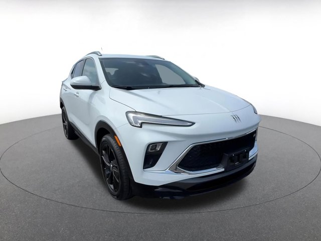 Vehicle image 5 of 46
