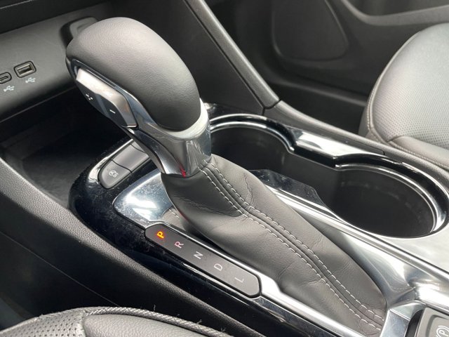 Vehicle image 41 of 46