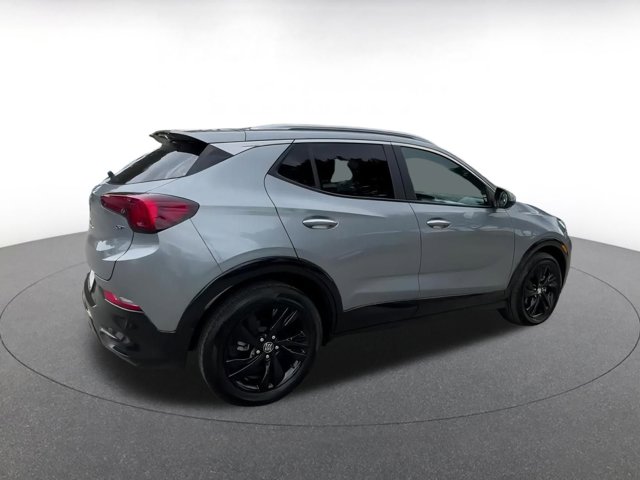 Vehicle image 9 of 46