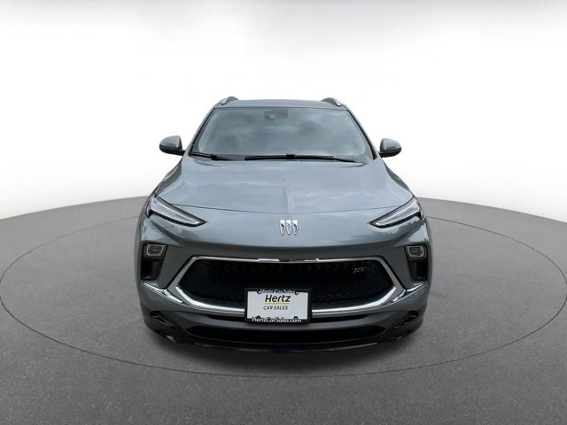 Vehicle image 3 of 46