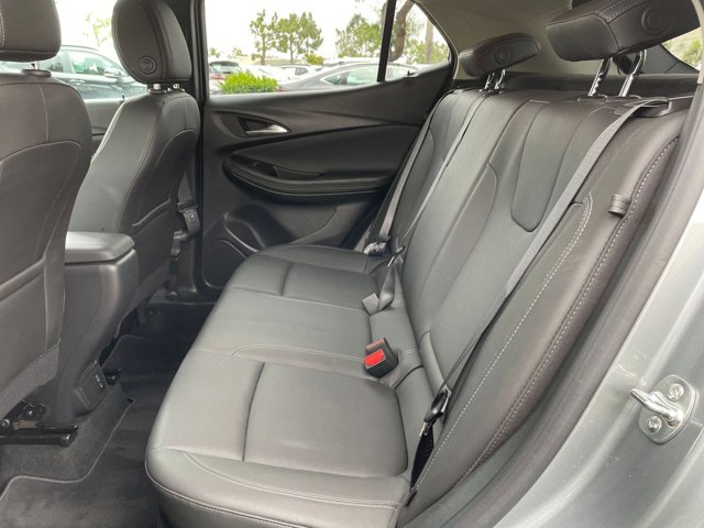Vehicle image 25 of 46