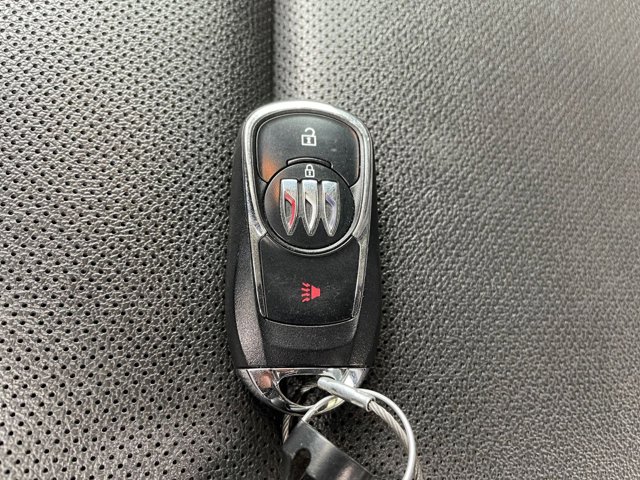 Vehicle image 22 of 46