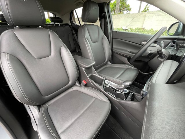 Vehicle image 36 of 46