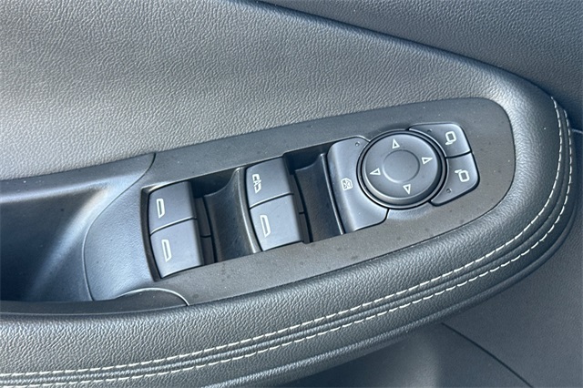 Vehicle image 12 of 35