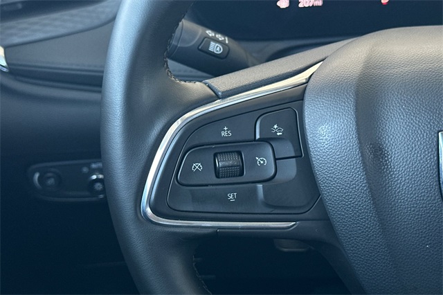 Vehicle image 28 of 35
