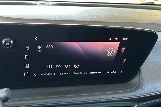 Vehicle image 22 of 35