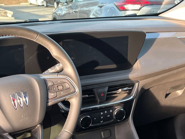 Vehicle image 15 of 46
