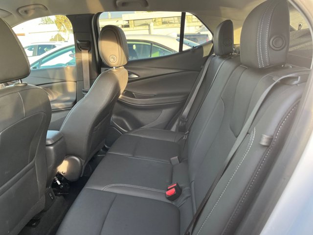 Vehicle image 21 of 46